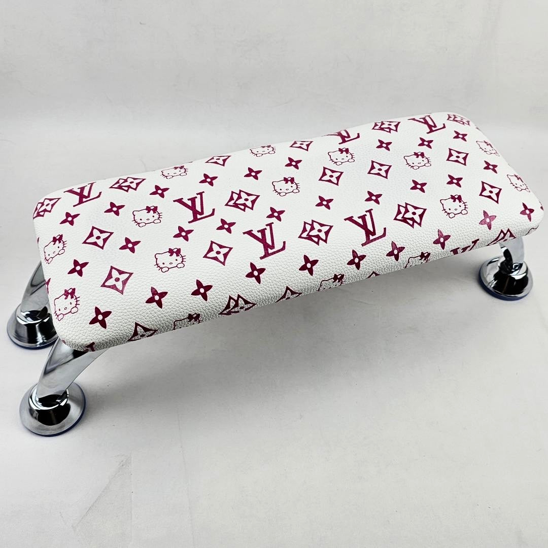 Reposabrazos LV Kitty