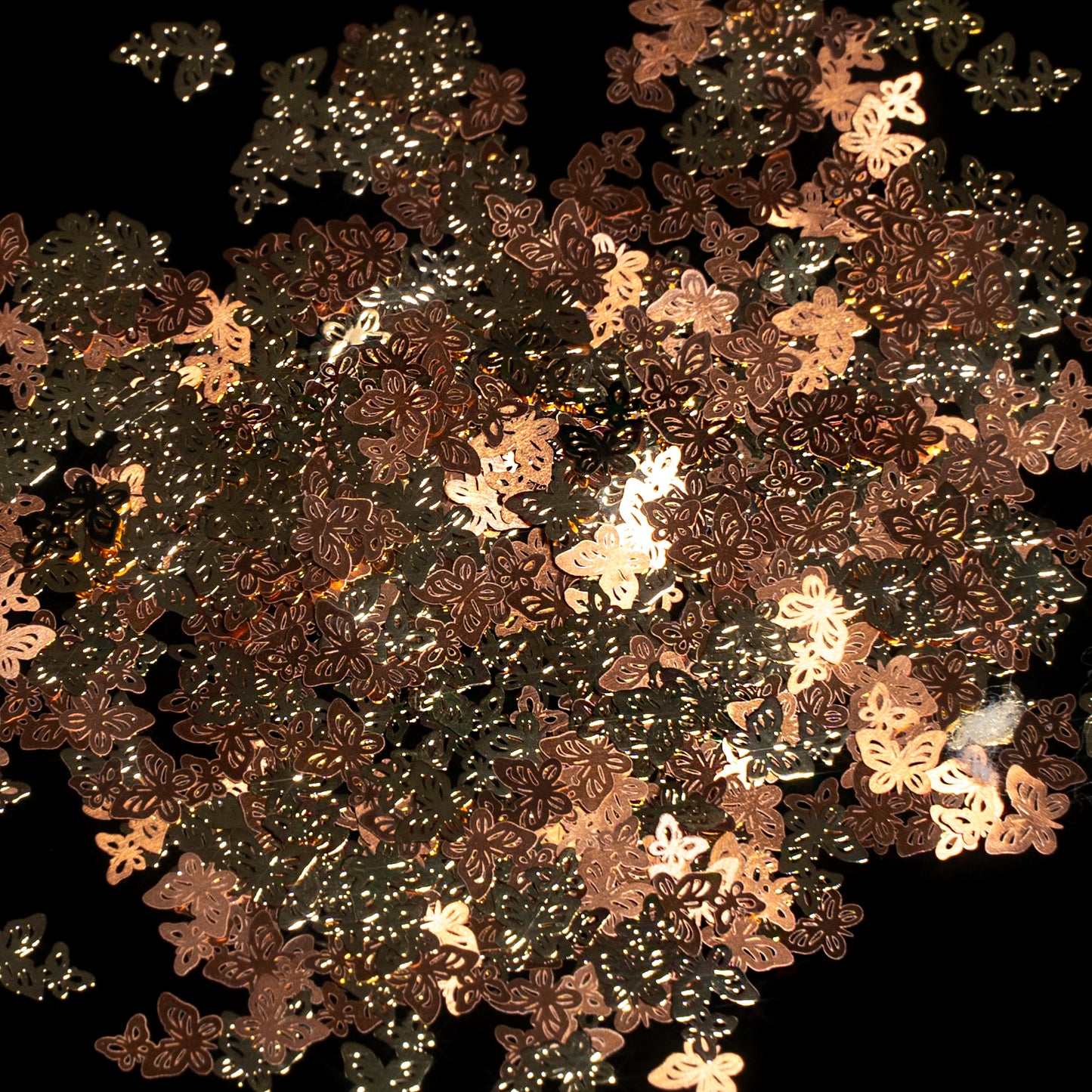Calcomanía de mariposas doradas