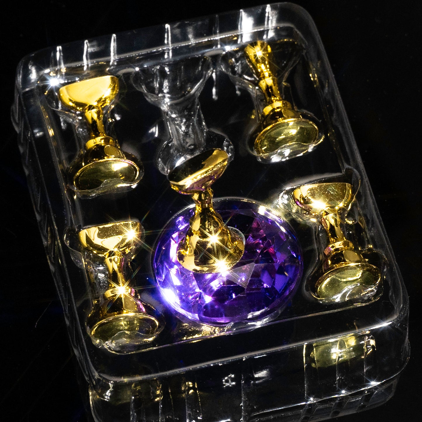 Practice Diamond Nail Display