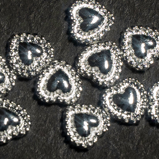 Small Vintage Hearts