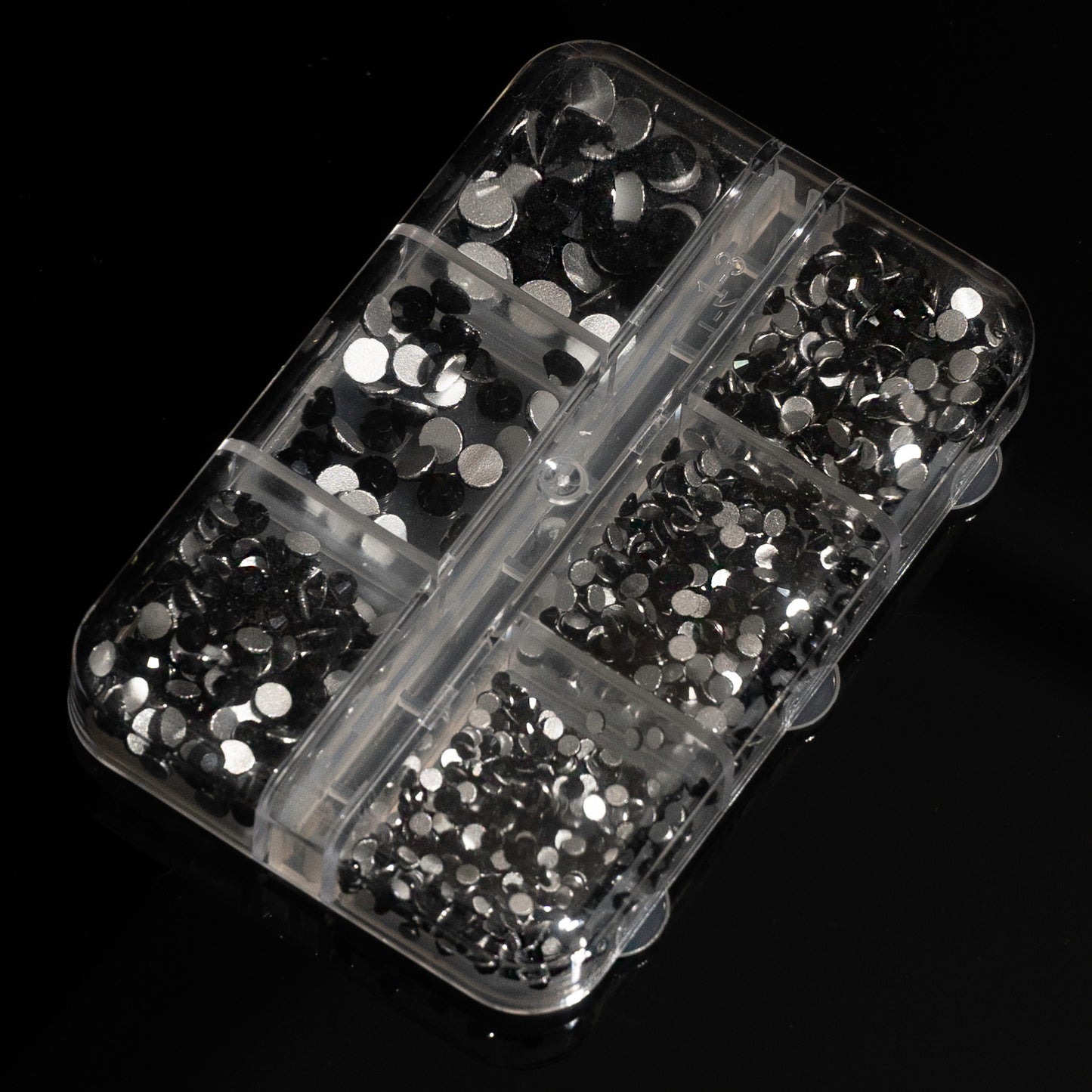 Caja de piedra negra