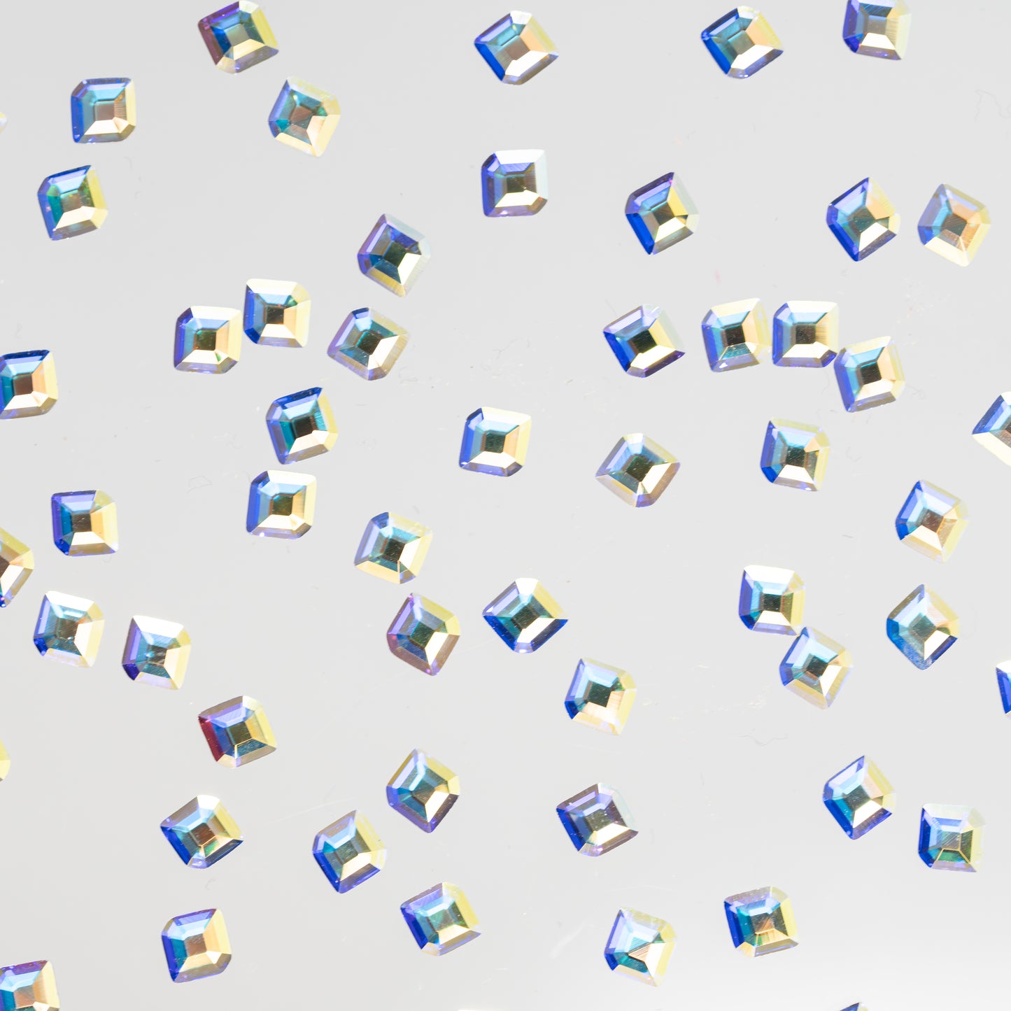 2777 Concise Hexagon 5x4.2mm