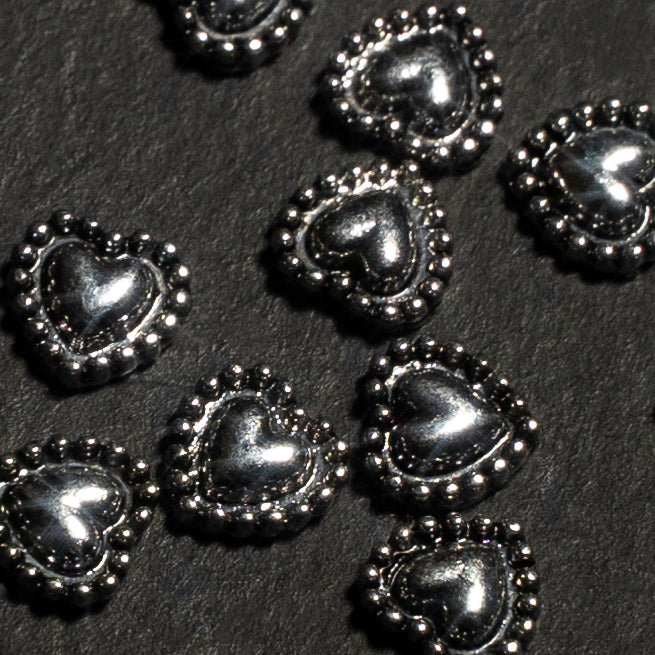 Small Vintage Hearts
