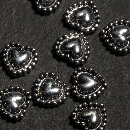 Small Vintage Hearts