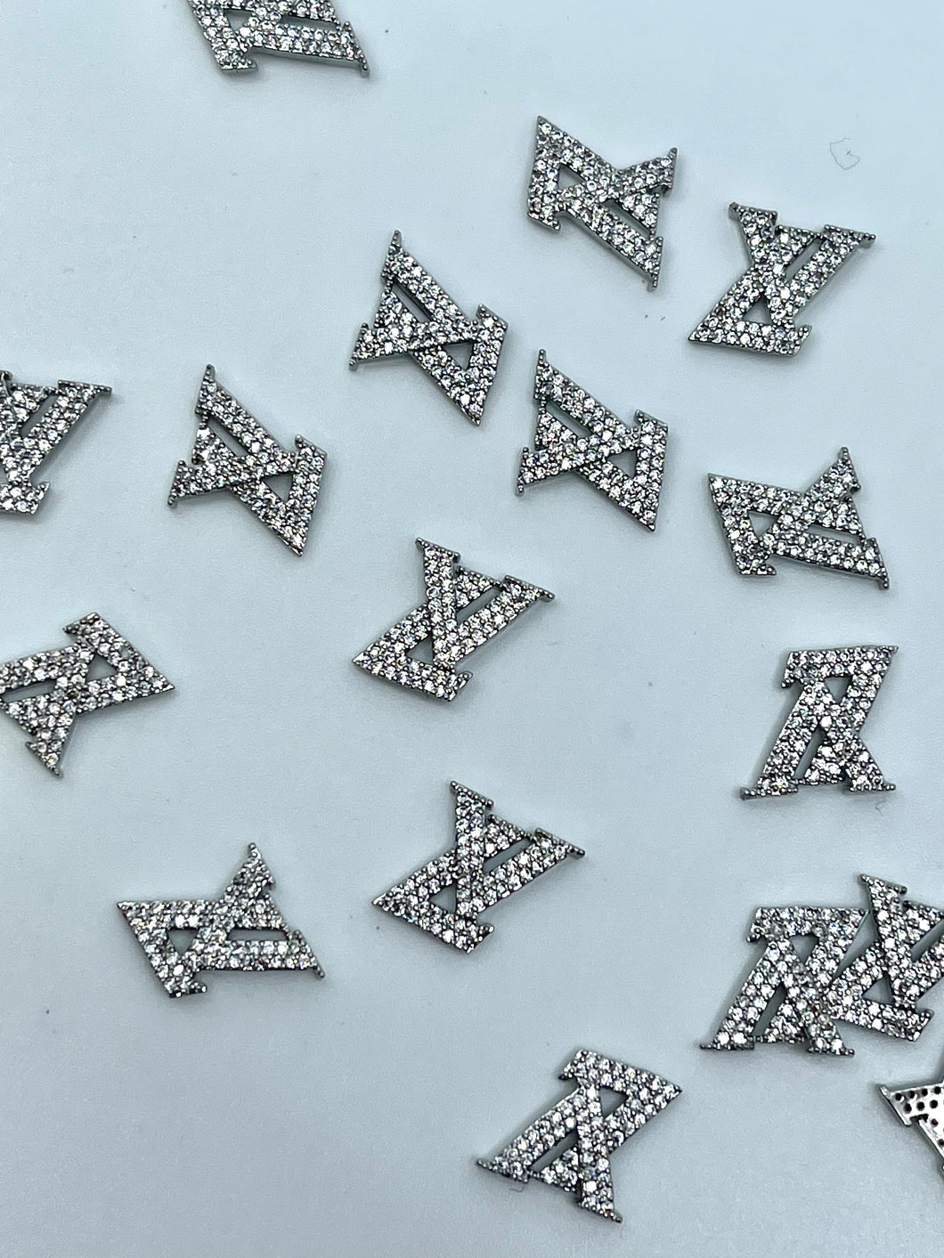 Charms Big LV 2pcs